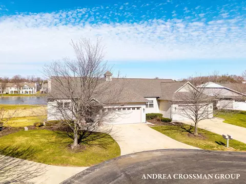 1284 Prestwick Dr, Holland, MI 49423
