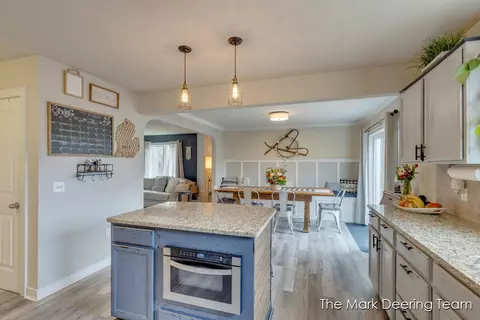 Kitchen - 8471 45th St SE, Ada, MI 49301 photo 3 of 4