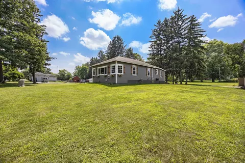 1187 Haynor Rd, Ionia, MI 48846