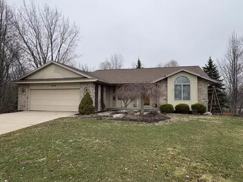 2370 Pheasant Ave NW, Grand Rapids, MI 49534