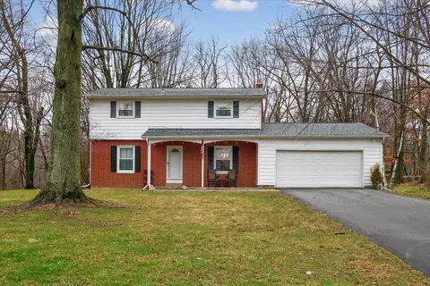 11917 Yorkshire, Richland, MI 49083