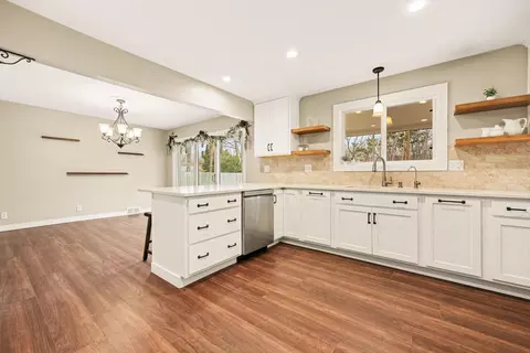 Kitchen - 5505 Fulton St NE, Ada, MI 49301 photo 3 of 3