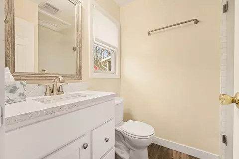 Bath - 5505 Fulton St NE, Ada, MI 49301 photo 1 of 3