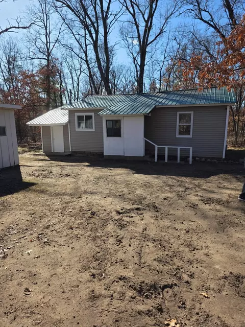 Exterior - 2995 W Byron St, Baldwin, MI 49304 photo 1 of 6