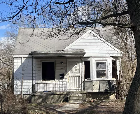 19816 Archdale St, Detroit, MI 48235