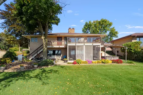 10661 Sudan St, Portage, MI 49002