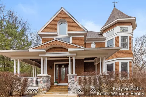 6157 Egypt Forest Rd NE, Rockford, MI 49341