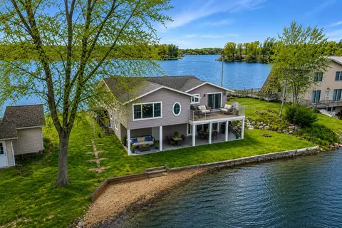 7896 Bay Mdw, Canadian Lakes, MI 49346