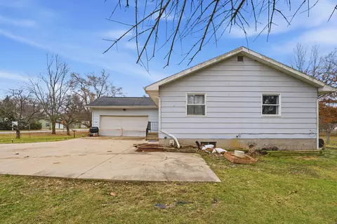 Exterior - 109 Libhart St, Lyons, MI 48851 photo 2 of 6