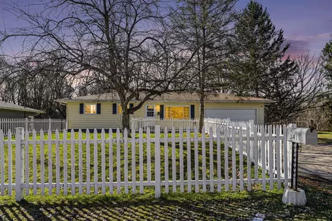 341 Algonquin St, Battle Creek, MI 49037