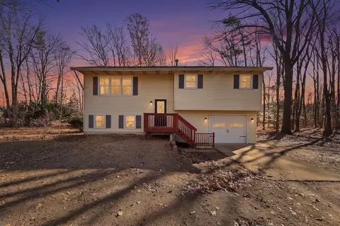 14180 168th Ave, Grand Haven, MI 49417