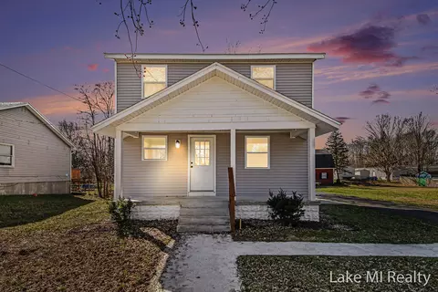 372 60th St SE, Grand Rapids, MI 49548