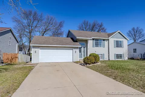 13007 Caryn Way, Holland, MI 49424