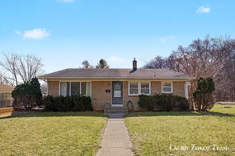 1458 10th St NW, Grand Rapids, MI 49504