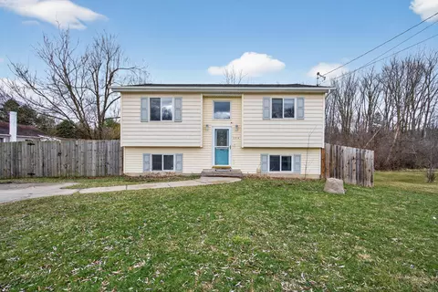 244 Long Ave, Michigan Center, MI 49254