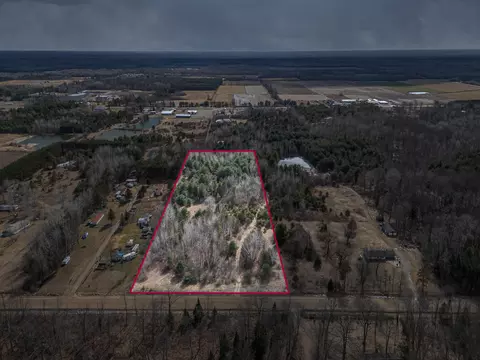 1711 Weber Rd, Gladwin, MI 48624