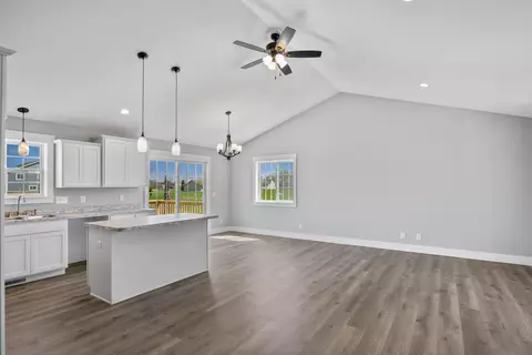 5230 S Columbine Ln, Fremont, MI 49412