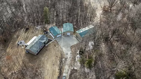 5717 Maple Ridge Rd, Sterling, MI 48659