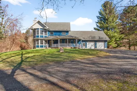 520 S Jackson St, Hanover, MI 49241