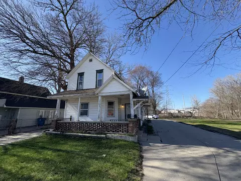 1455 Godfrey Ave SW, Wyoming, MI 49509