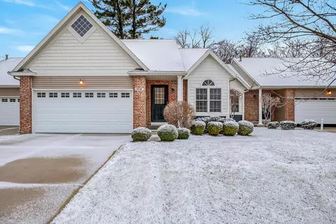 1518 Beechtree #22, Grand Haven, MI 49417