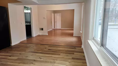 Living - 321 S 4th St, Edmore, MI 48829 photo 1 of 3