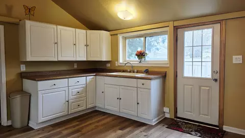 Kitchen - 321 S 4th St, Edmore, MI 48829 photo 1 of 2