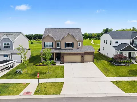 2744 Salt Springs Dr, Saline, MI 48176