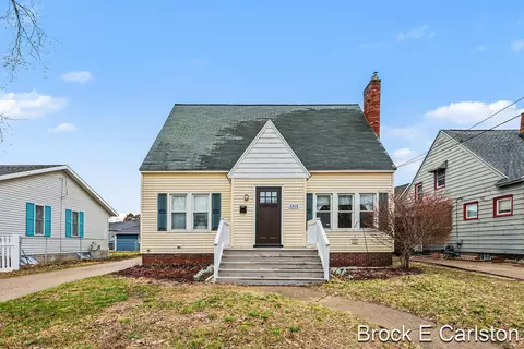 2915 Westland Rd, Muskegon, MI 49441