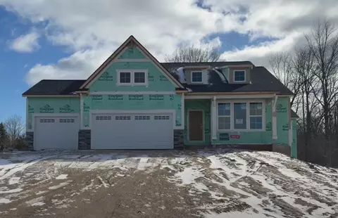 2358 Quarter Horse Dr NE, Cedar Springs, MI 49319