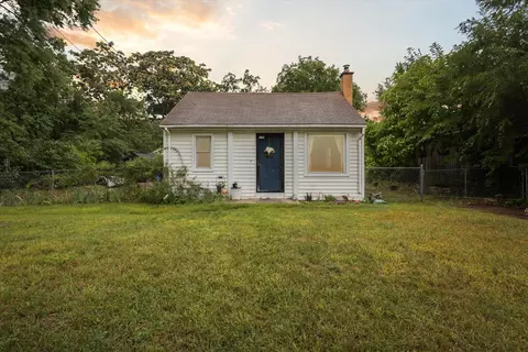 5109 Haughey Ave SW, Wyoming, MI 49548