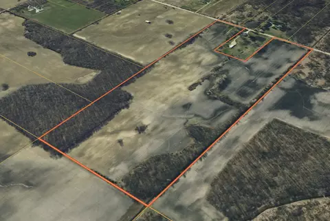 13048 Sullivan Rd, Emmett, MI 48022