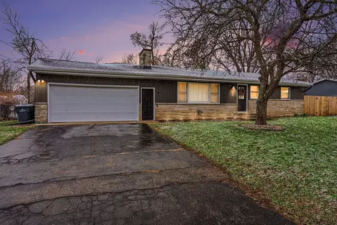 2612 Wildemere St, Kalamazoo, MI 49009