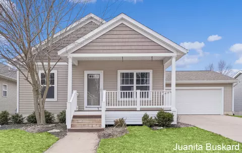6279 Timber Dr, Allendale, MI 49401