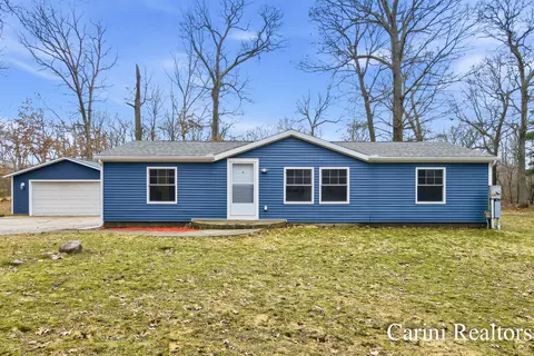 5324 Nadeau Dr, Pullman, MI 49450
