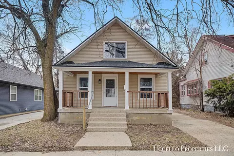 634 Delaware St SE, Grand Rapids, MI 49507