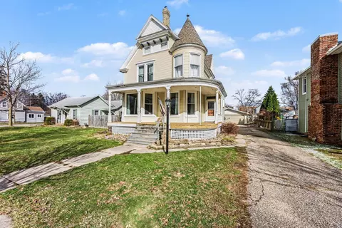330 N State St, Nashville, MI 49073