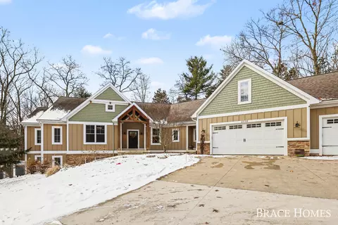 8056 Whip Poor Wil Way NE, Rockford, MI 49341