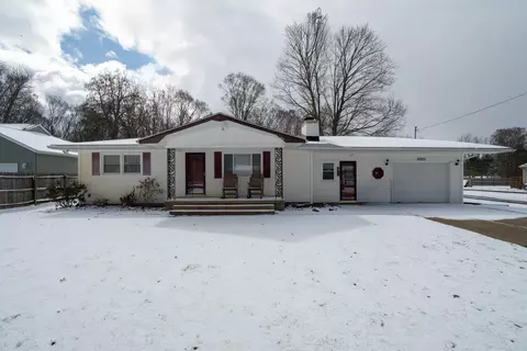5258 E S Ave, Vicksburg, MI 49097