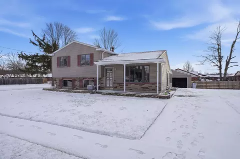 5931 Belard St, Portage, MI 49002