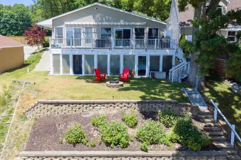 13233 Pleasant Dr, Union, MI 49130
