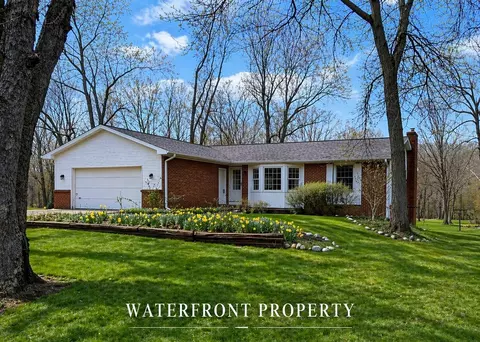 7544 Thornapple River Dr SE, Caledonia, MI 49316