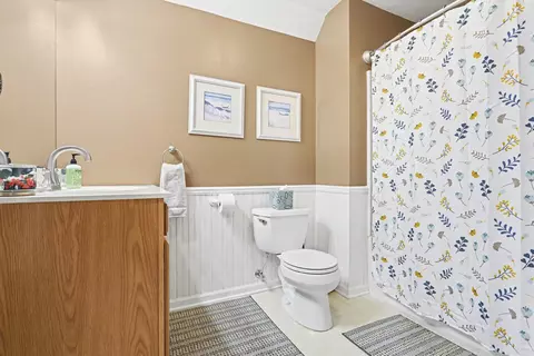 Bath - 228 Hatch Ave, Coldwater, MI 49036 photo 6 of 6