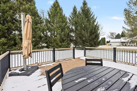 Exterior - 228 Hatch Ave, Coldwater, MI 49036 photo 3 of 5