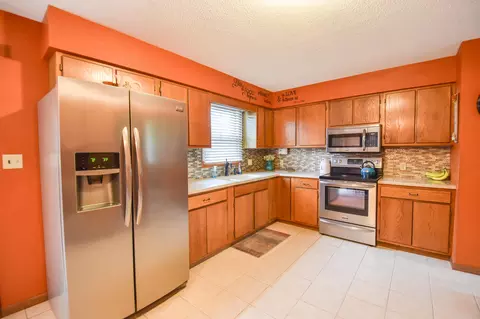 Kitchen - 444 Simco Dr, Coldwater, MI 49036 photo 1 of 5