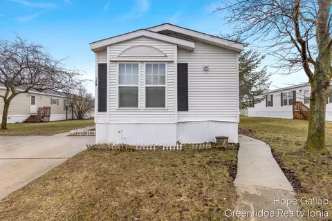 360 E Tuttle Rd #183, Ionia, MI 48846