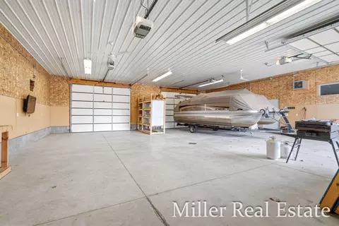 153 Sunset Dr, Dowling, MI 49050 photo 7