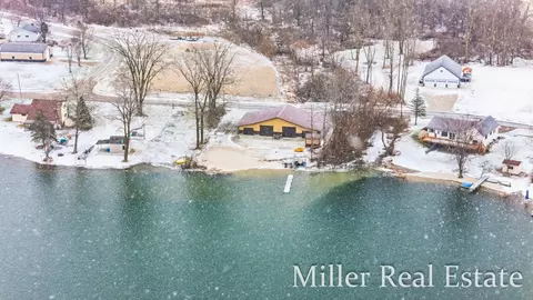 153 Sunset Dr, Dowling, MI 49050 photo 30