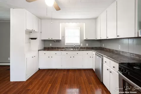 Kitchen - 5856 Kiddville Rd, Belding, MI 48809 photo 7 of 7