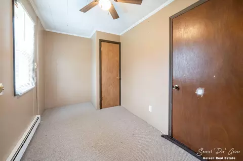 Bedroom - 5856 Kiddville Rd, Belding, MI 48809 photo 2 of 6